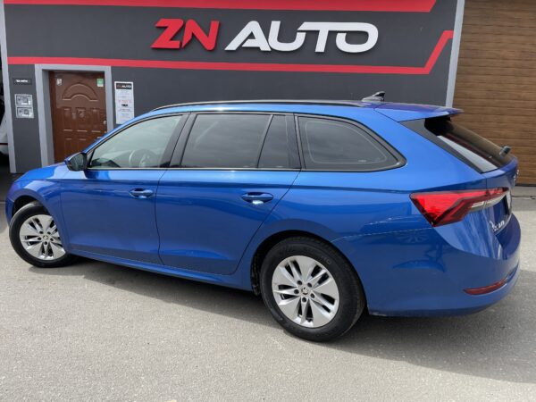 Škoda Octavia 2.0 TDI, 1. maj., původ ČR - Image 3