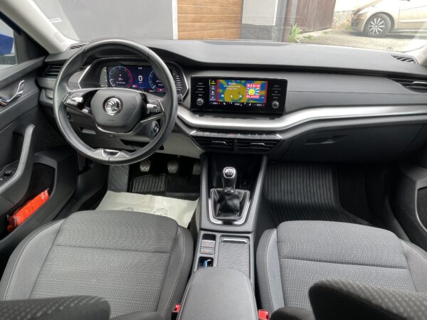Škoda Octavia 2.0 TDI, 1. maj., původ ČR - Image 10