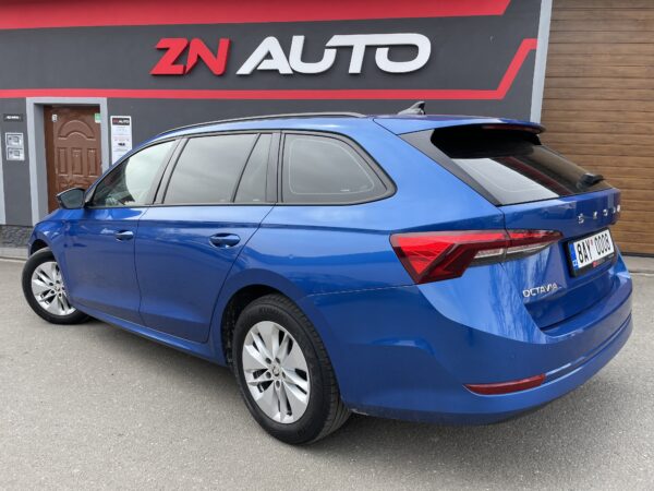 Škoda Octavia 2.0 TDI, 1. maj., původ ČR - Image 4