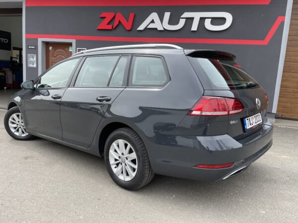 Volkswagen Golf 1.6 TDI 77 kw, 1. maj., ČR - Image 3