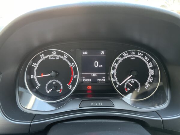 Škoda Fabia 1.0 TSI 81 Kw STYLE, 1. maj. - Image 10