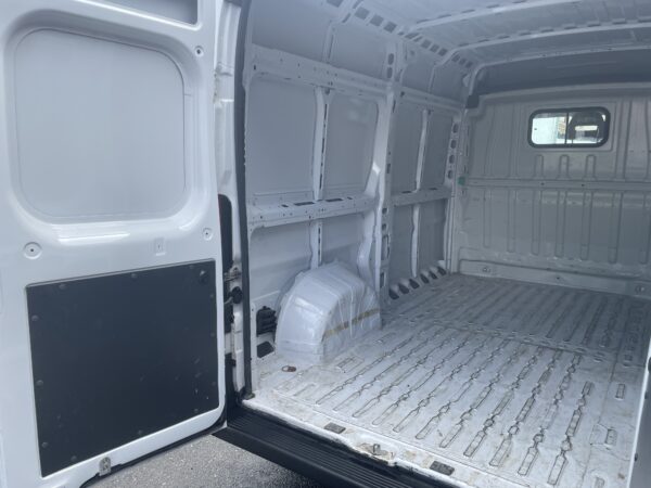 Fiat Ducato 2.2 HDI, 1.maj, ČR - Image 11