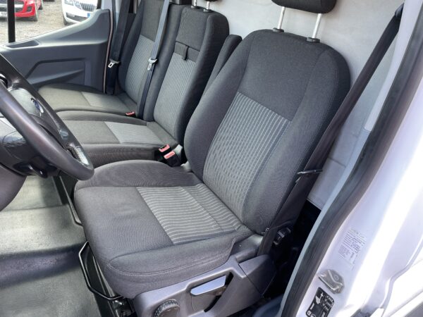 Ford Transit 2.2 TDCI L3H2, 1. majitel, DPH - Image 10
