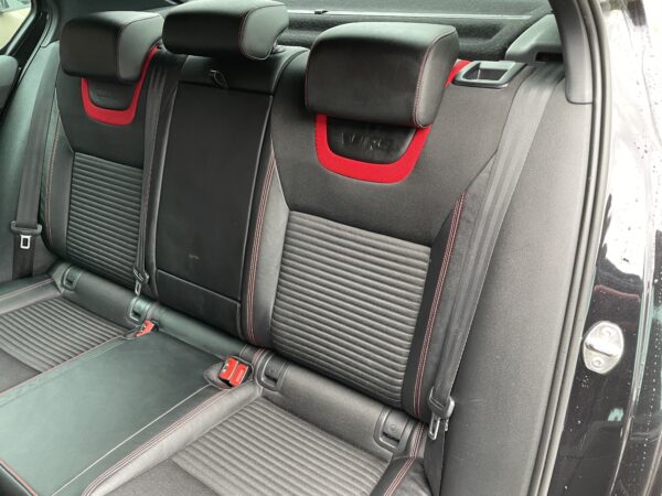 Škoda Octavia III RS 2.0 TDI 4x4 DSG 135 kw - Image 18