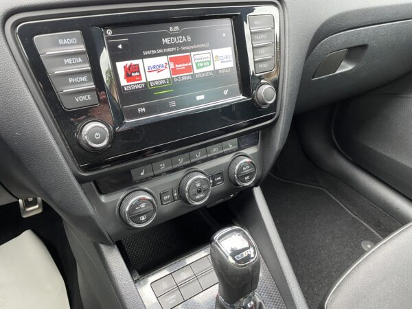 Škoda Octavia III RS 2.0 TDI 4x4 DSG 135 kw - Image 14