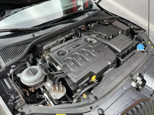 Škoda Octavia III RS 2.0 TDI 4x4 DSG 135 kw - Image 20