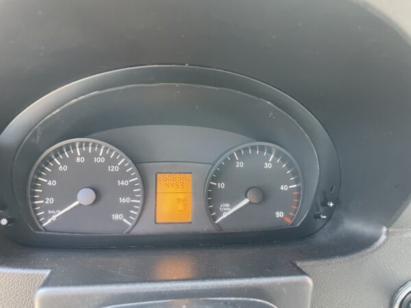 Mercedes-Benz Sprinter 313 CDI 2.2 CDI 95 Kw - Image 10