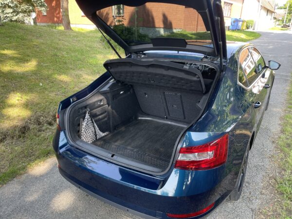 Škoda Superb III DSG STYLE 2.0 TDI - Image 14