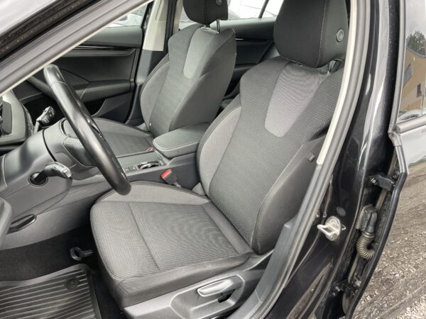 Škoda Octavia 2.0 TDI 85 kw Ambition Combi - Image 8