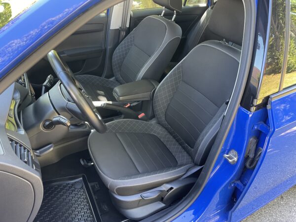 Škoda Fabia 1.0 TSI 70 Kw AMBIENTE - Image 8
