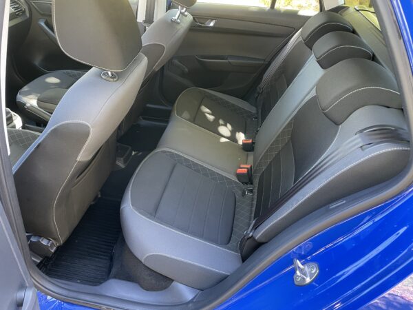 Škoda Fabia 1.0 TSI 70 Kw AMBIENTE - Image 10